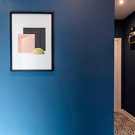 Cosy Spitalfields Hideaway Apartment London