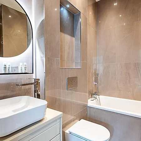 Apartment Stunning Earls Court Flat London