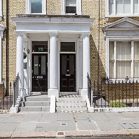 Stunning Earls Court Flat Apartment *