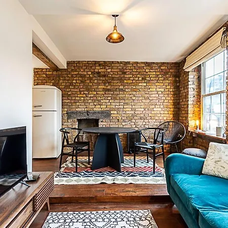 Charming Shoreditch Apartment