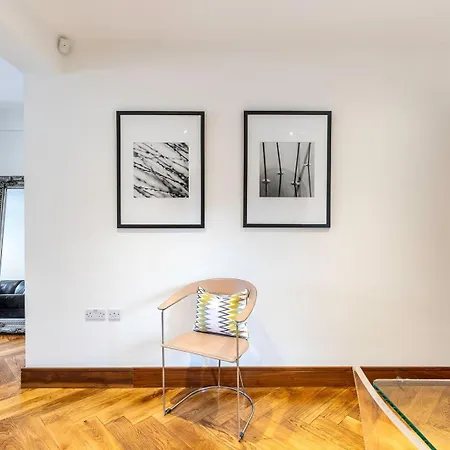 Apartment Colourful South Kensington *