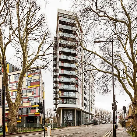 Apartman Vibrant And Modern With Canal Views *