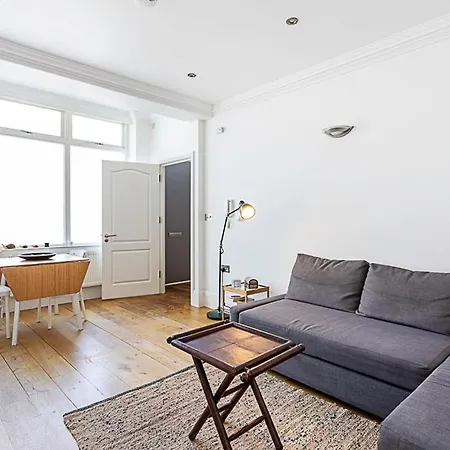 Charming One Bedroom Flat In Islington *