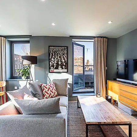 Apartment Bermondsey Bliss Views Comfort And Access! *