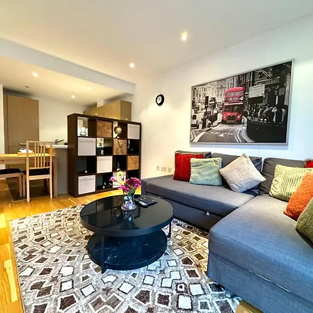 Cute 1 Bedroom Battersea Central By Wild Apartment *