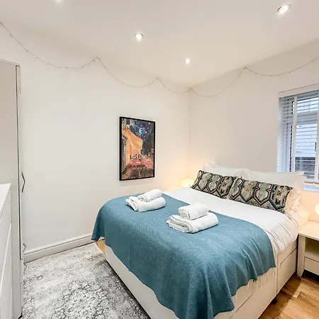 Camden P3 *
