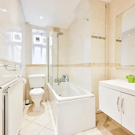 Cosy 3bd Sleeps 6