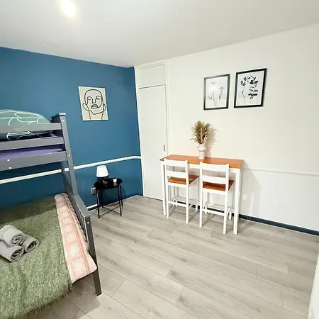 Oak Guest London