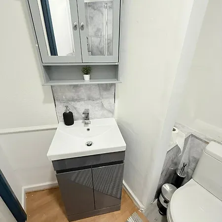 Oak Guest Guest house London