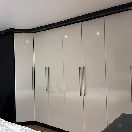 Cosy Guest Suite, West London