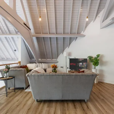 Wycliffe Chapel - Unique Church Penthouse