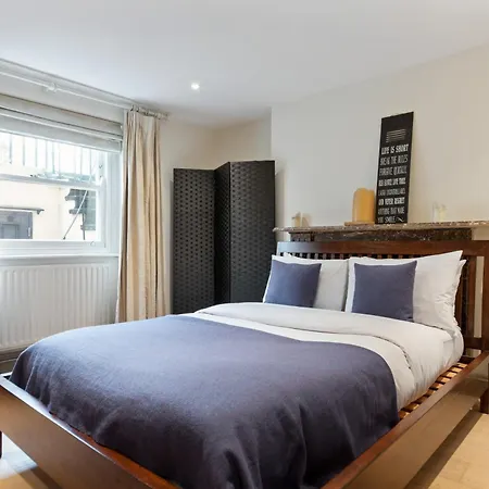 Garden Flat Apartment