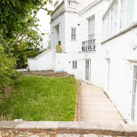 Apartment Stunning Oversized 3 Bedroom Flat In Notting Hill