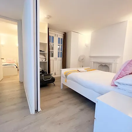 Hyde Park Luxury Apartment London