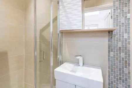 Apartment Modern Flat- Camden Town King's Cross Zone 1