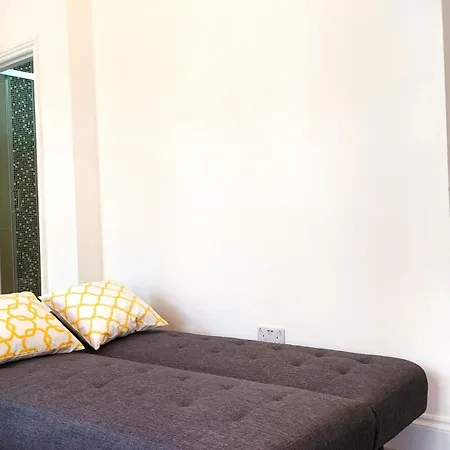 Big With View To Park In Camden Kings Cross * London