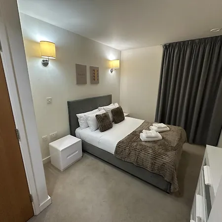 One Bedroom Next To Wembley Staduim