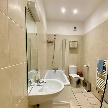 Apartment Bright, Modern Flat In Brixton *