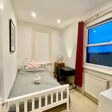 Apartment Bright, Modern Flat In Brixton London