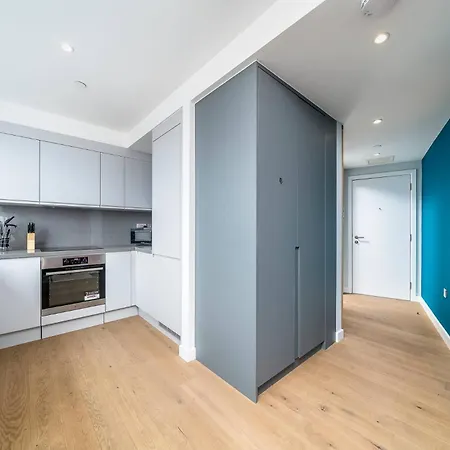 Wembley - Cosy One-bedroom * London