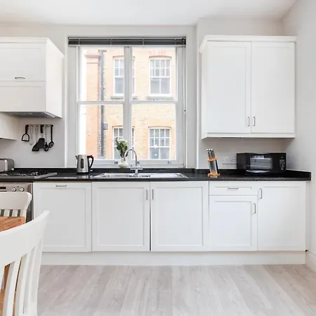 Heart Of London's Holborn - Cityapartmentstay Apartment