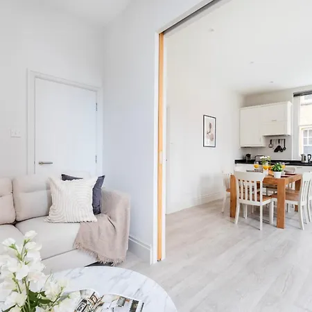 Heart Of London's Holborn - Cityapartmentstay Apartment