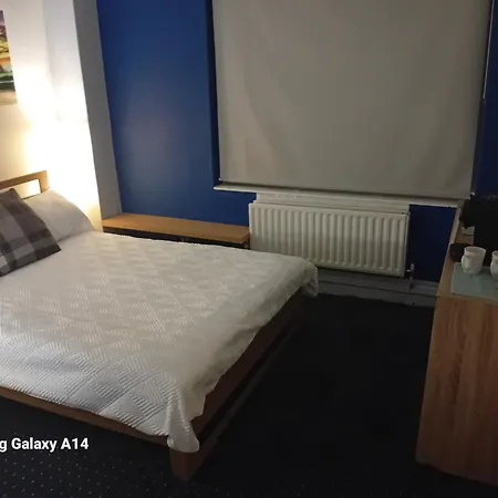 63 John Aird Court Homestay London