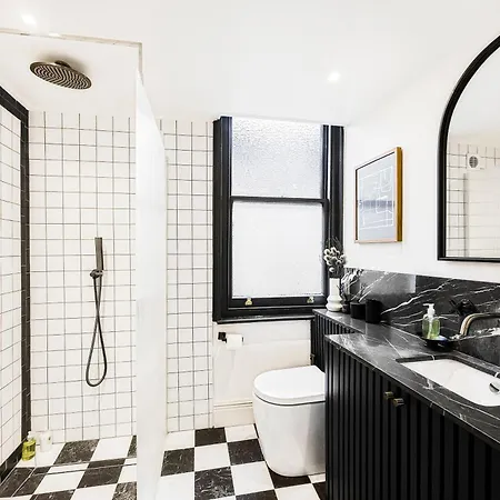 Apartment Stylish 2-bed Townhouse In Mayfair *