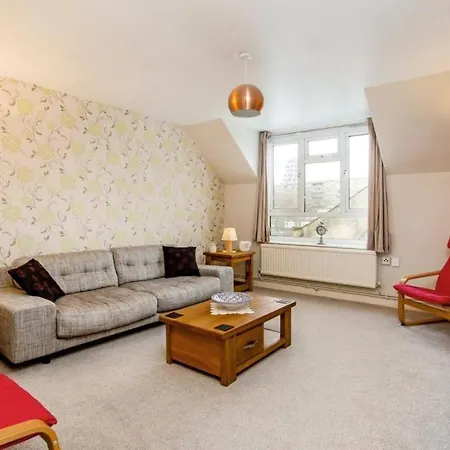 Of Battersea Apartment London