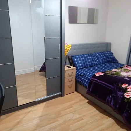 Exclusive Double Bedroom In A Gorgeous Shared Flat With Access Plumstead (Greater London)