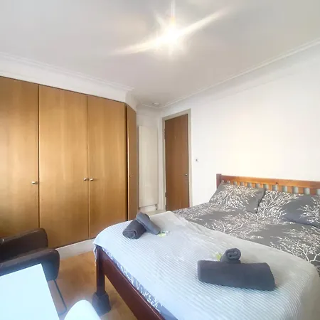 House With 4 Bedrooms Marylebone High Str Apartment London