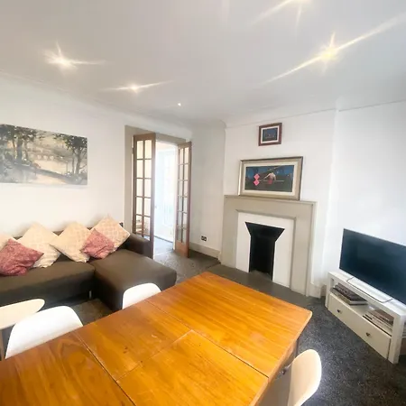 House With 4 Bedrooms Marylebone High Str Apartment