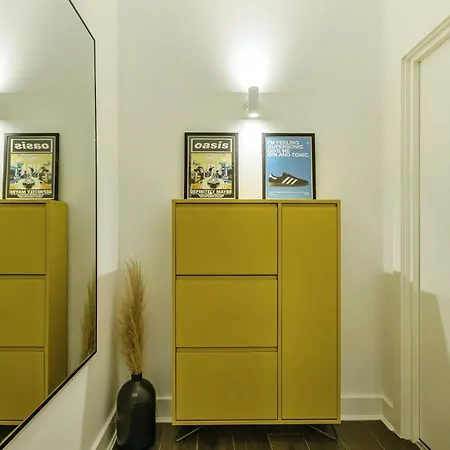 Apartment New Stylish 2 Bed 2 Bathrooms Flat Next To Canal