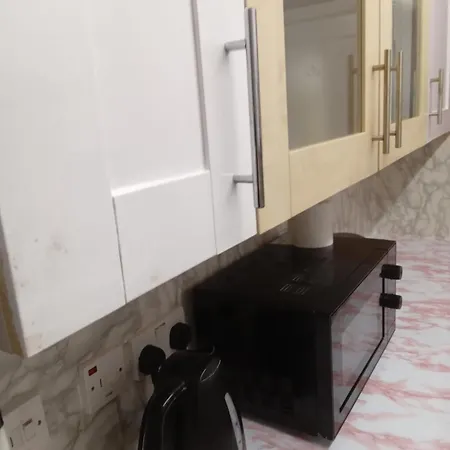 Exclusive Double Bedroom In A Gorgeous Shared Flat With Access Plumstead (Greater London)