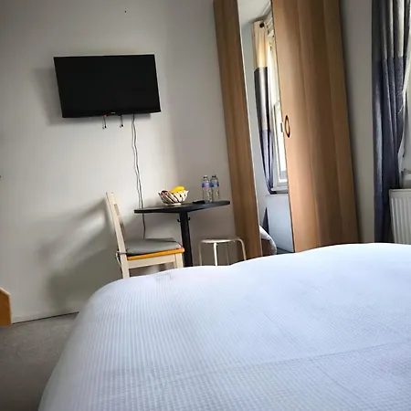 Cosy In Kensington Olympia Apartment London