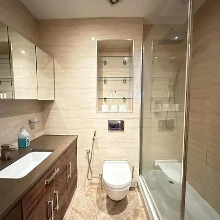 Marble Arch Beautiful Family London