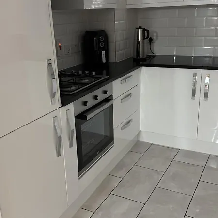 Betty Homes - Nearby Angel And Highbury * London