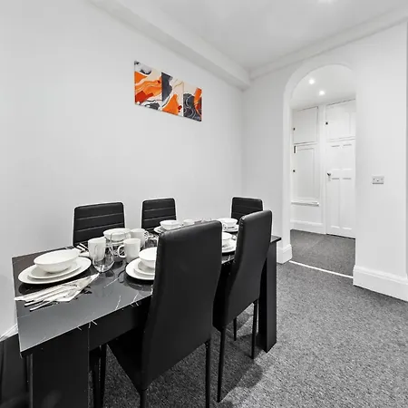 Apartment Luxury Serviced In Central