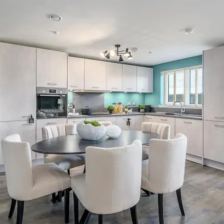 Apartment Superb Charlie's Lxry