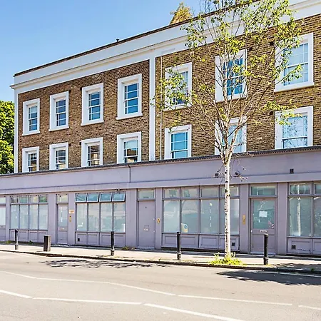 Charming One Bedroom Flat In Islington Holiday home *
