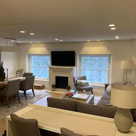 Luxury 2bed Hyde Park Penthouse With Rooftop *