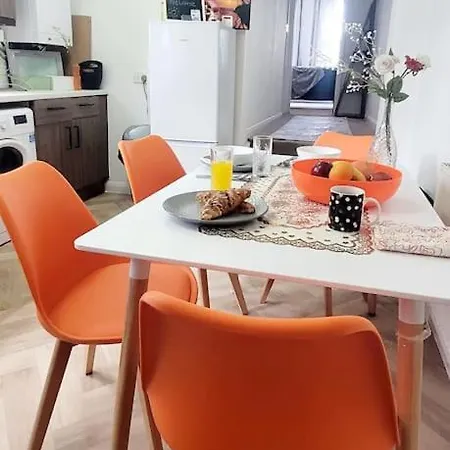 Apartment Lovely 2br Flat In London, Turnpike Lane N8 - Piccadilly Line London
