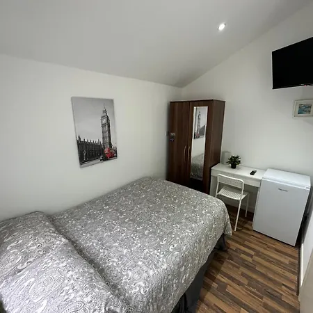 365 Hostel