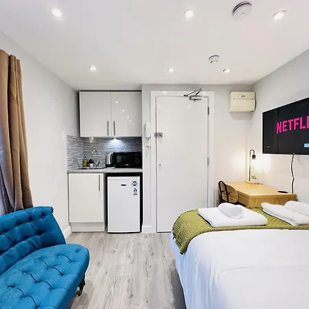 Battersea By Sleepy *