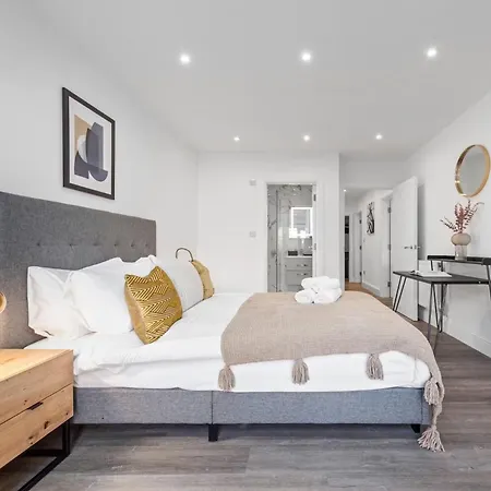 Apartment Sercasa - The Hyde