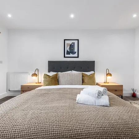 Sercasa - Apartment The Hyde