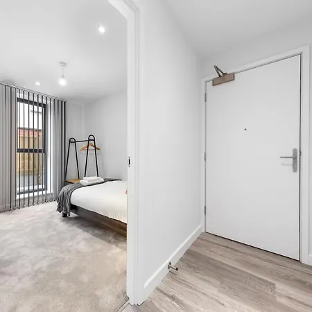 Apartment Sercasa - Park - London Wembley