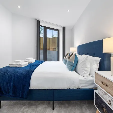 Sercasa - Park - London Apartment *