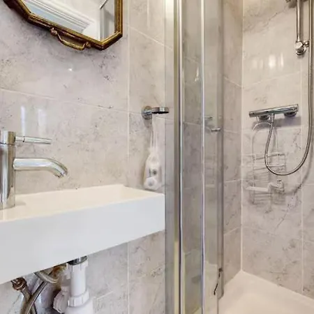Spacious 1 Bed - Near London Walking To Arnos Grove Tube, Alexandra Palace Apartamento