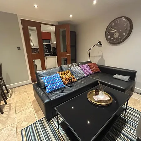Apartment Clifton - Luxury 1 Bed Flat - 1 Min Walk To Tube